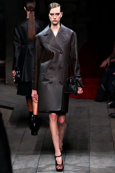 Look 33
